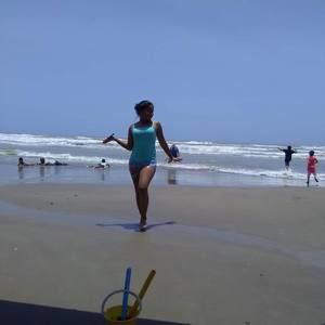 Meet your Posher, Carolyna